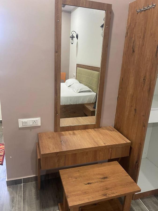Hotel Nilkanth Navsari Luaran gambar