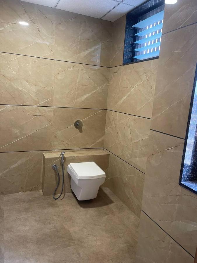 Hotel Nilkanth Navsari Luaran gambar